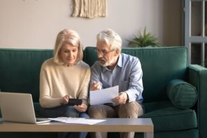 FEGLI and Beyond: Meeting Your Late-Career Life Insurance Needs FEGLI and Beyond: Meeting Your Late-Career Life Insurance Needs