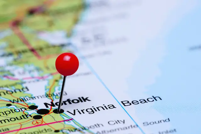 Virginia Beach pinned on a map of USA